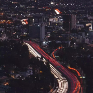 教室里强摁做开腿呻吟男男
